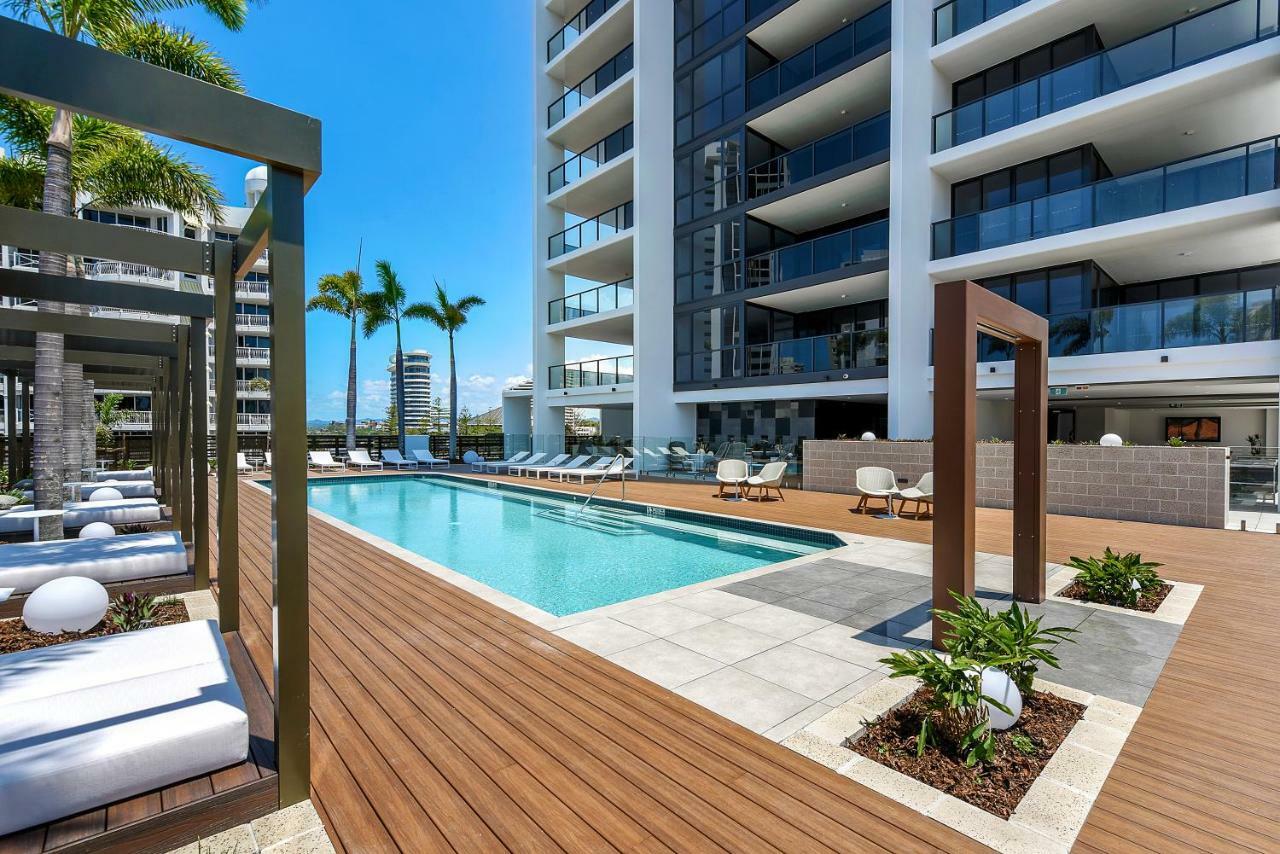 Qube Broadbeach Ocean View Apartments Gold Coast Bagian luar foto