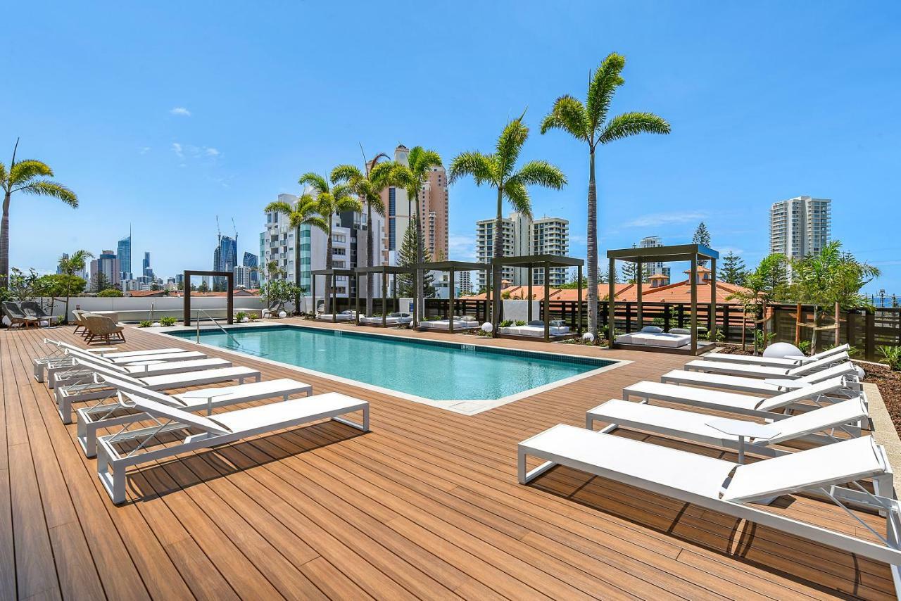Qube Broadbeach Ocean View Apartments Gold Coast Bagian luar foto