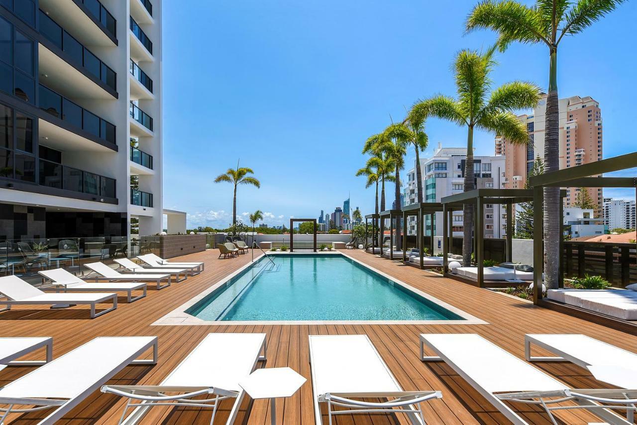 Qube Broadbeach Ocean View Apartments Gold Coast Bagian luar foto